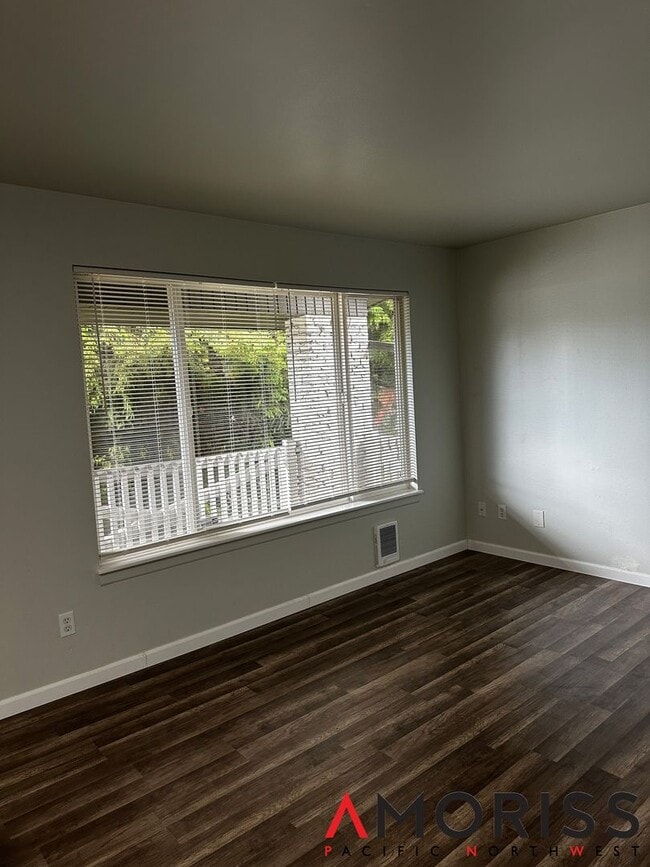 Photo - 308 Park Ave Unit 4