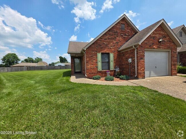 Building Photo - 130 Flintstone Ct Rental