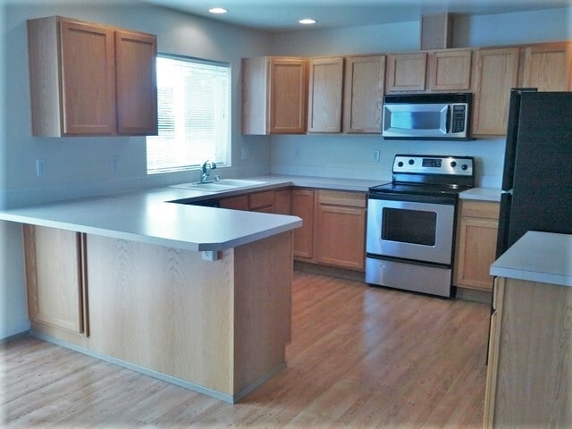 Photo - 16419 Sundance Ave SE