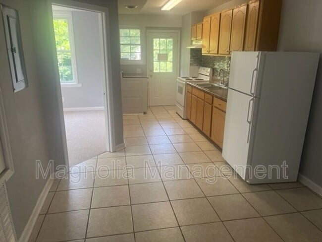 Photo - 215 W Young Ave Unit Apt. 6