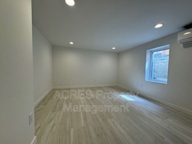 Photo - 9423 36th Ave SW