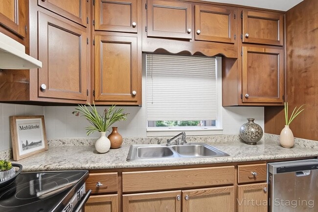 Photo - 1904 Dahlia Dr