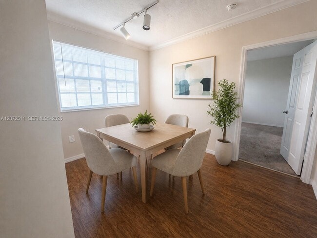 Photo - 11600 SW 2nd St Unit 18-108
