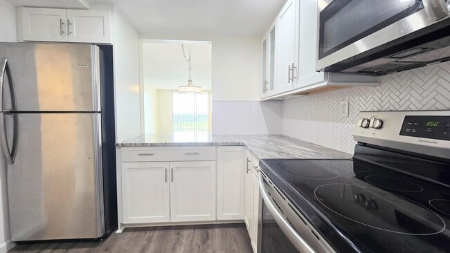 Photo - 3100 W Rolling Hills Cir Unidad 609