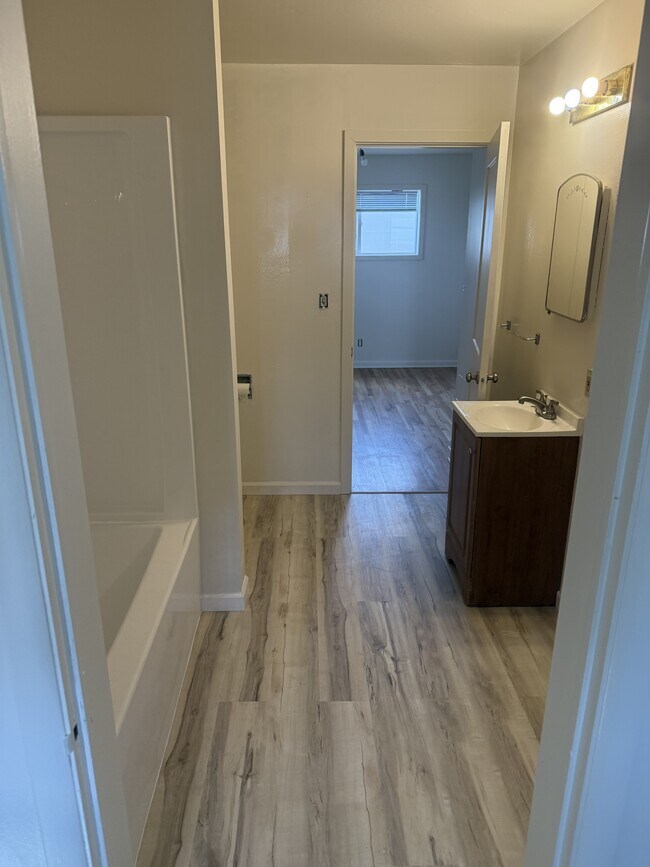 Photo - 515 5th St