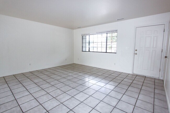 Photo - Four Bedroom in Prescott Valley Casa