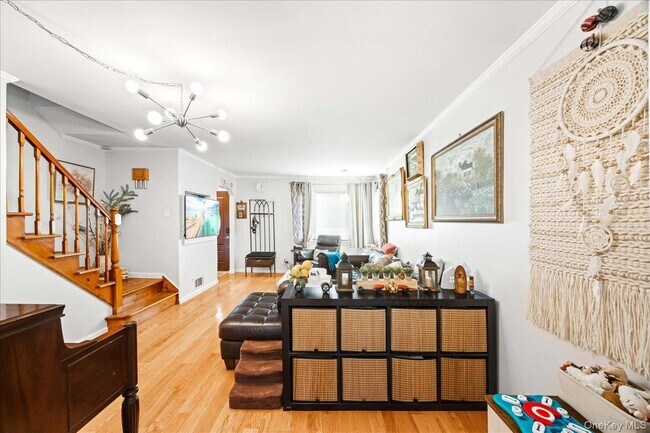 Photo - 163-65 23rd Ave