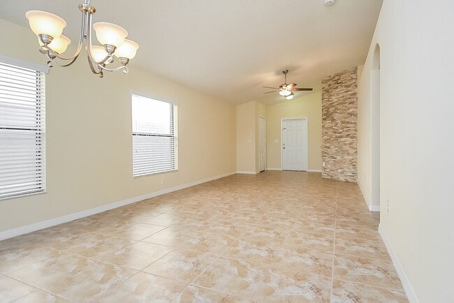 Photo - 10270 Newminster Loop