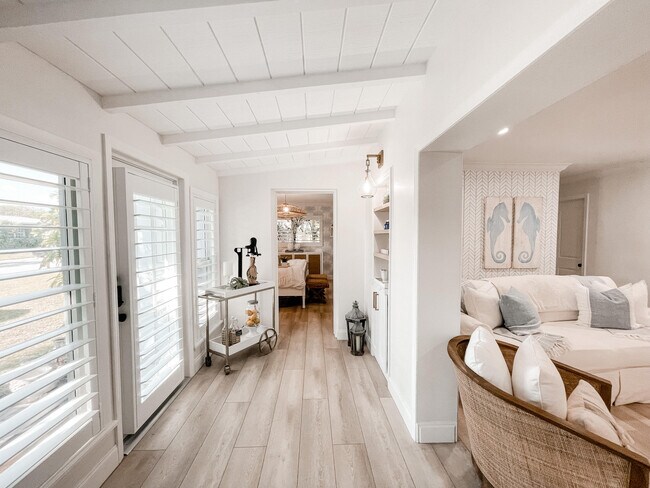 Photo - 7 Fayette Dr