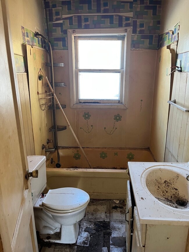 Photo - 335 N Fairmont Ave