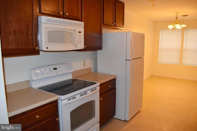 Photo - 2725 Roosevelt Dr