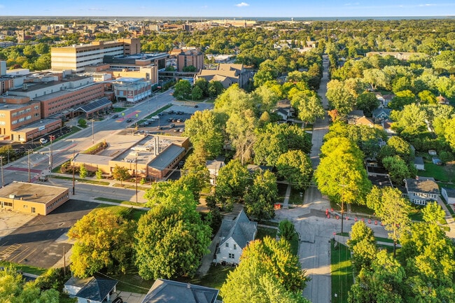 Photo - 1028 Porlier St Unit 1