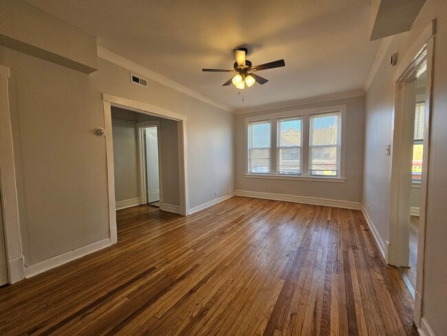 Photo - 4753 N Monticello Ave Unit 3B