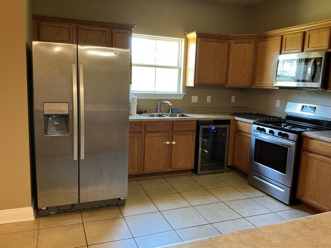 Photo - 18852 Mackie Ct