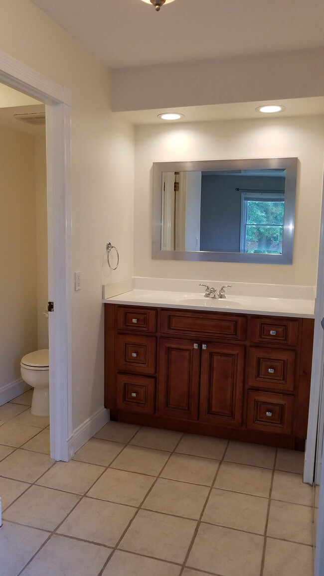 Vanity in master bedroom - 2107 Glouchester Dr Townhome