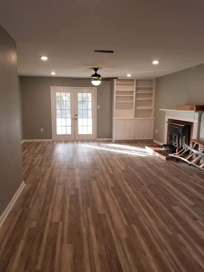 Photo - 3 Briarwood Cir