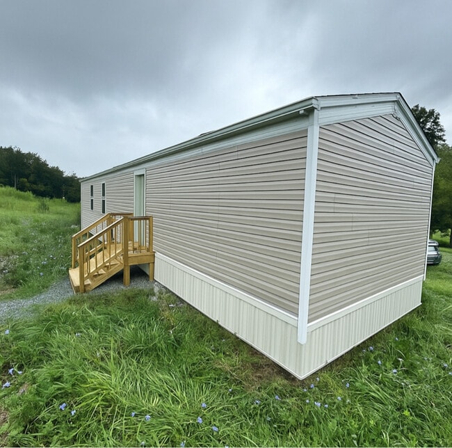 Building Photo - 1732 Nivens Ln Rental