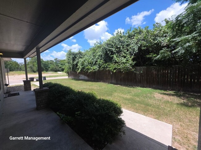 Photo - 1013 Mill St Unidad C
