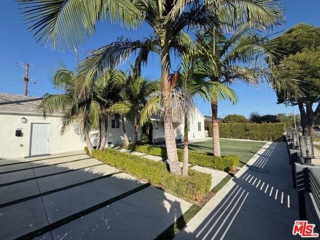 Photo - 1413 N Avon St