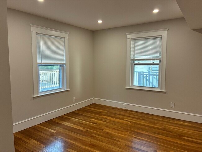 Photo - 122 Buttonwood St Unit 2