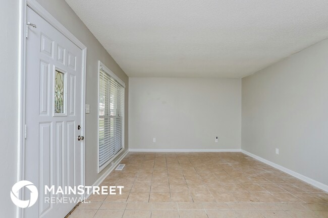 Photo - 23 Jamestown Dr