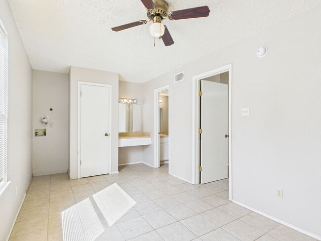 Photo - 295 Billie Dr Unidad 9