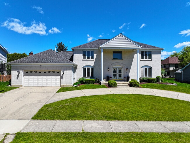 Building Photo - 5804 N Corona Dr Rental