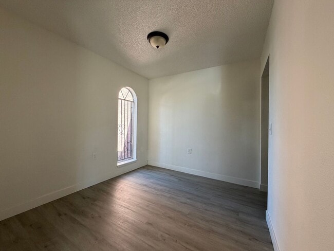 Photo - 507 S Lea Ave