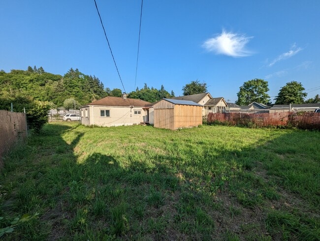 Photo - 615 Bridges Ave S