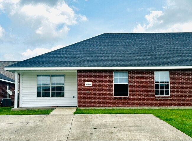 Building Photo - 4955 E Vintage Ln Rental