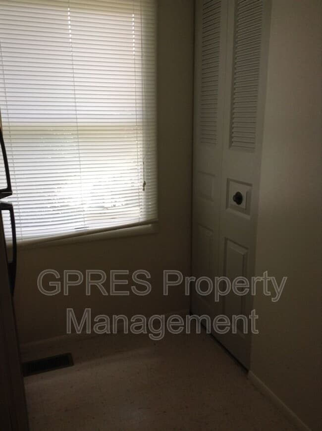 Photo - Townhouse for rent