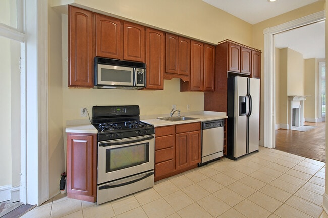 Photo - 1729 Park Ave