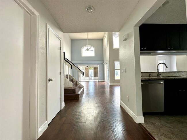 Photo - 1116 Timberbend Cir