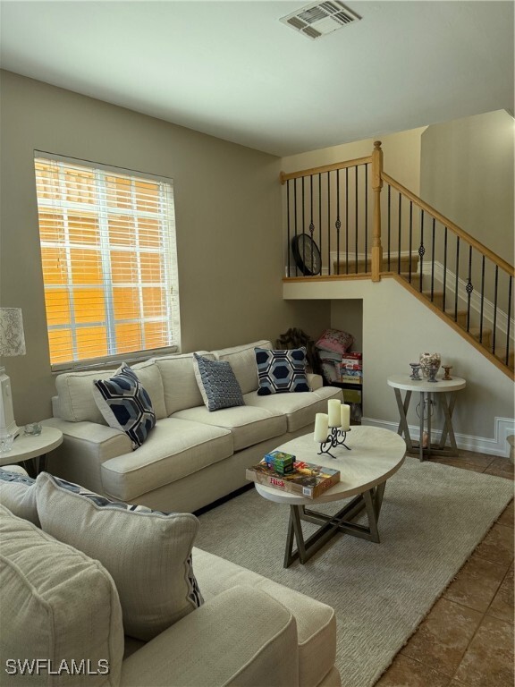 Building Photo - 10201 Olivewood Way Rental