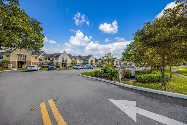 Photo - 2809 N Course Dr Unit 205