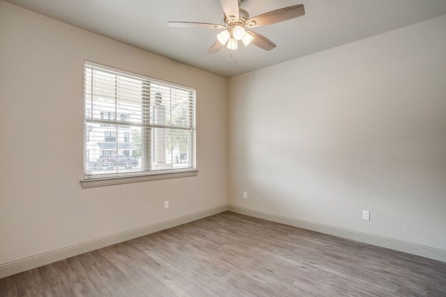 Photo - 2829 Forest Park Blvd Unit 2829 FP-2028