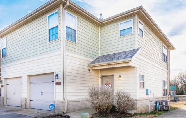 Photo - 1123 S Tottenham Ct