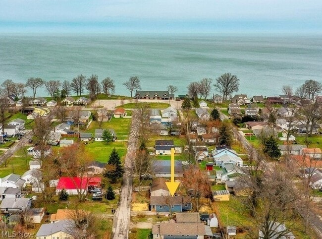 Photo - 303 Delamere Rd