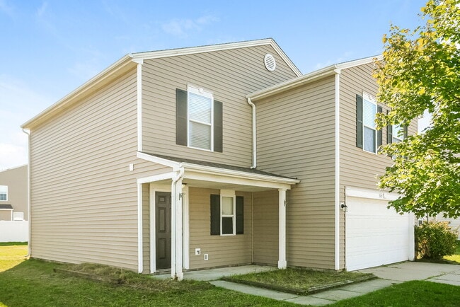 3115 Black Forest Ln