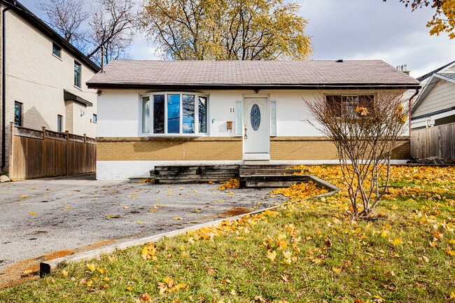 Building Photo - 11 Bellefontaine St