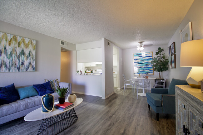 Building Photo - Harvest Glen Rental