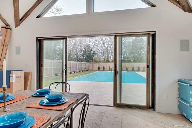 Photo - 550 Krause Rd