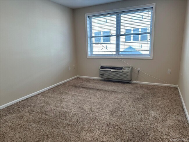 Photo - 342 Westchester Ave Unit #26E