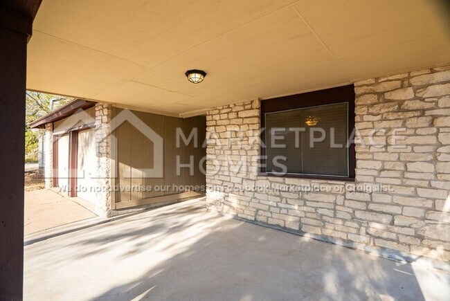 Photo - 8500 Caspian Dr