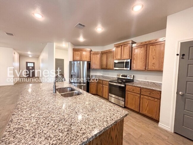 Photo - 853 Freedom Cir