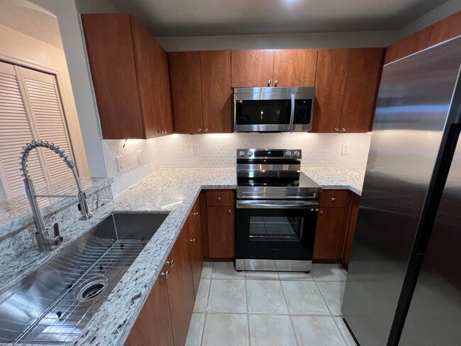 Photo - 6360 NW 114th Ave Unit 233