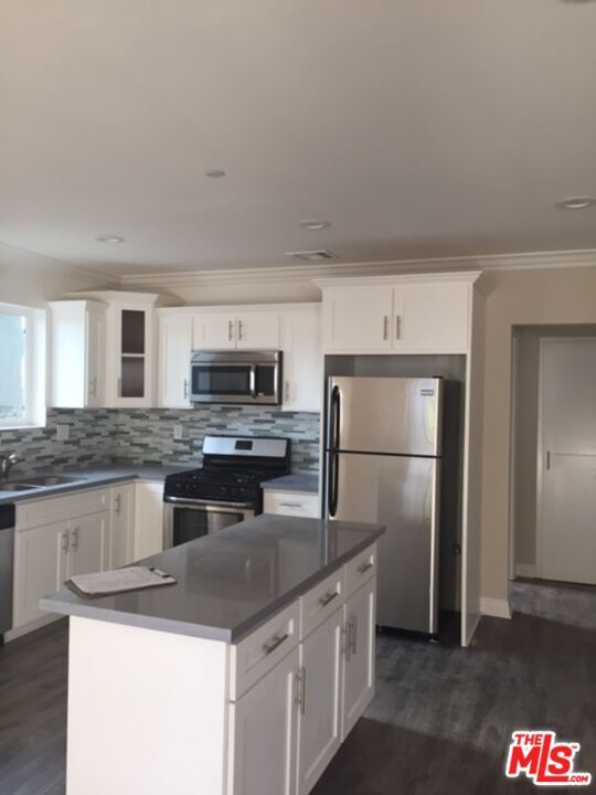 Photo - 529 Benton Wy Apartment