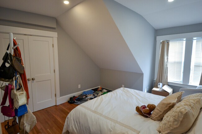 Photo - 6 South St Unit uni3 2-bed 1-bath