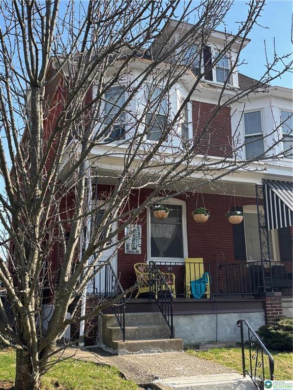 Photo - 2248 Birch St