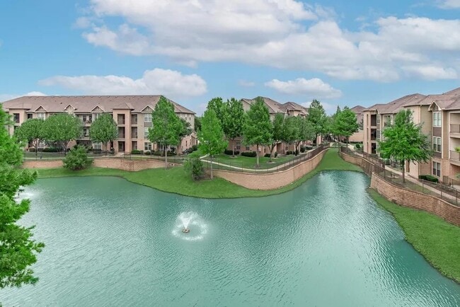 Clearpoint Crossing Residences Apartments